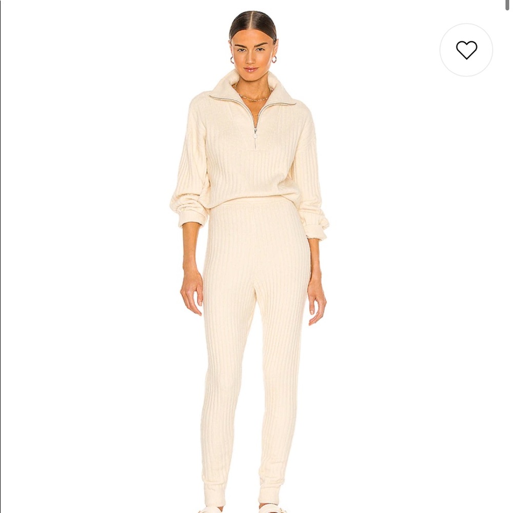 Weekend stories jogger pants